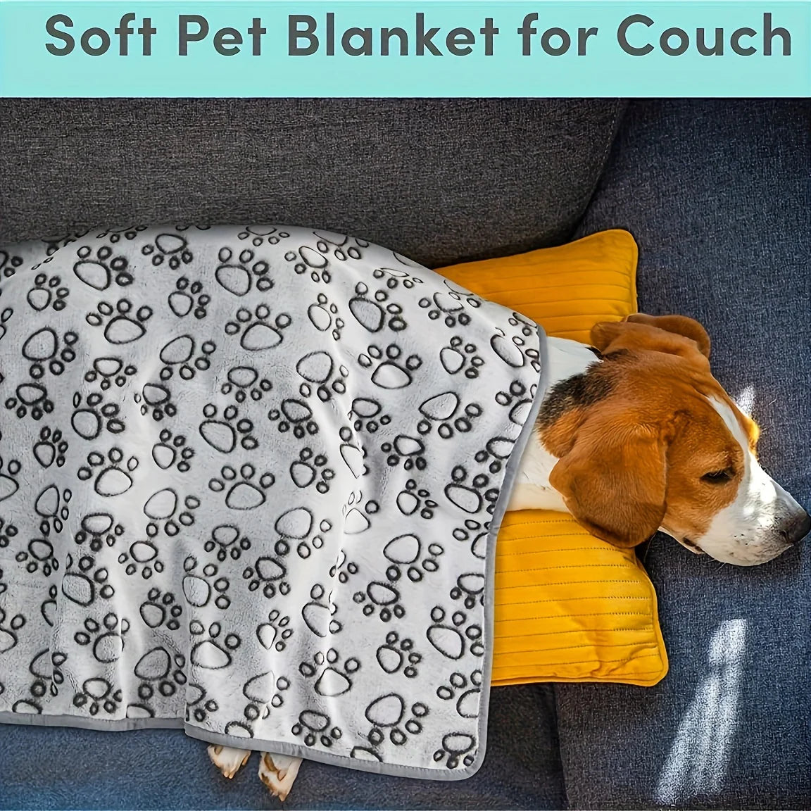 

Lightweight travel blanket for pets